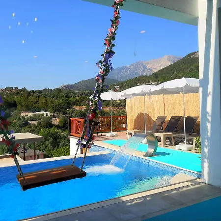 Rosy Sunset Villa *