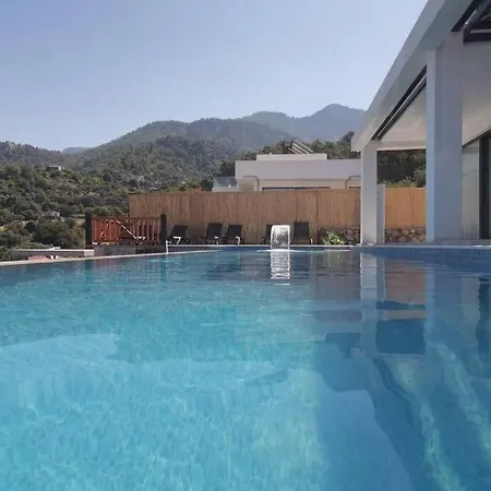 Rosy Sunset Villa